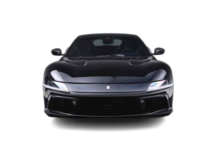 Ferrari 12Cilindri - Front